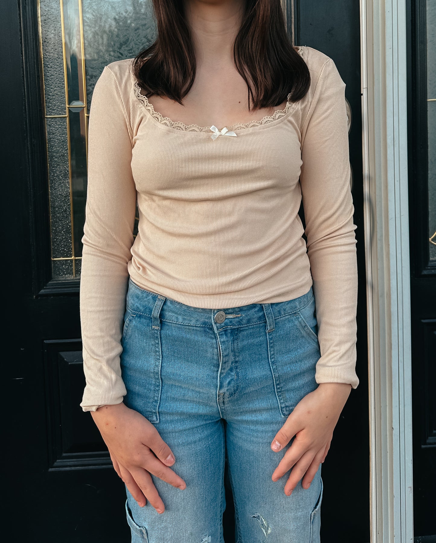 Tan Bow Long-Sleeve